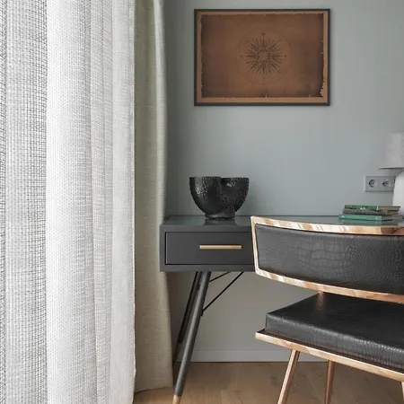 Ivis House - Spacious With Terrace, Old Town *