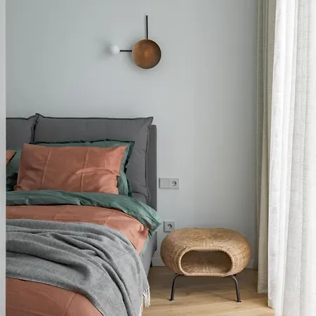 Ivis House - Spacious With Terrace, Old Town *