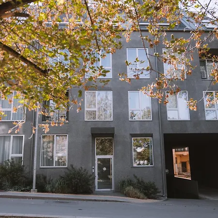 Ivis House - Spacious With Terrace, Old Town * Вильнюс