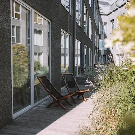 Ivis House - Spacious With Terrace, Old Town Vilnius