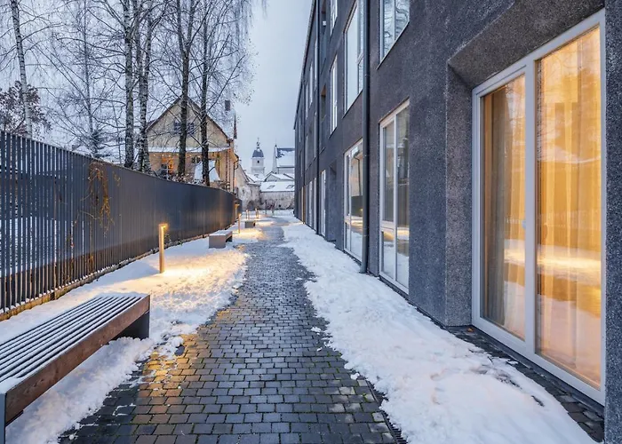 Ivis House - Spacious With Terrace, Old Town Lejlighed