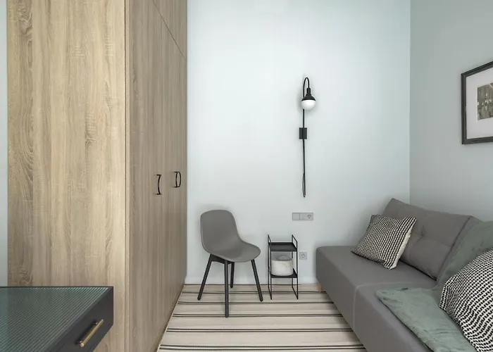 Ivis House - Spacious With Terrace, Old Town